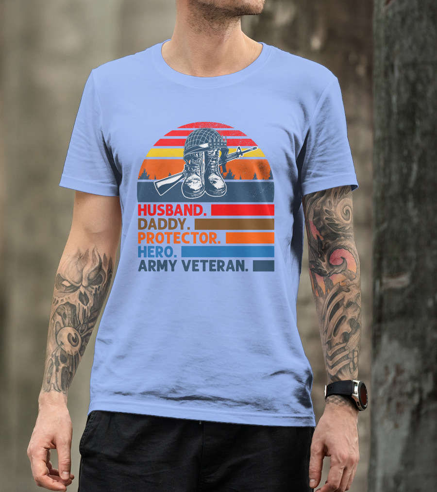 Husband Daddy Protector Hero Army Veteran Vintage RD T-Shirt