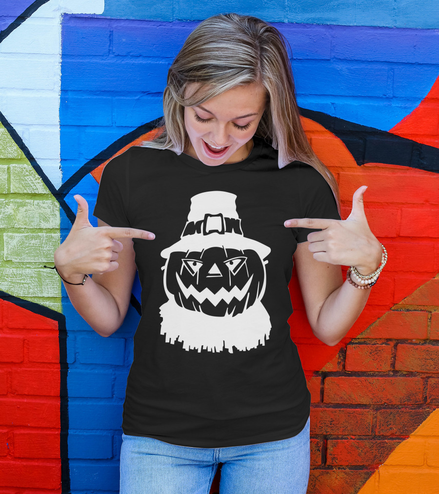 Pumpkin Face Scarecrow Hat T-Shirt