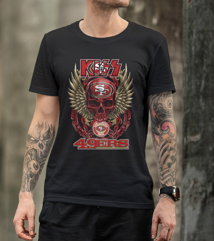 Kiss Nfl San Francisco 49ers Skull With Wings And Chains Football Theme T-Shirt