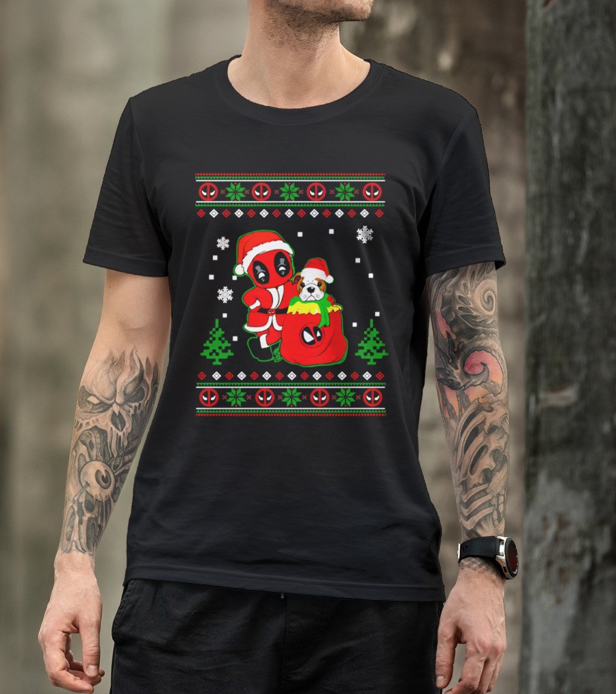 Deadpool Bulldog Christmas Santa Ugly Sweater Snowflakes Trees T-Shirt