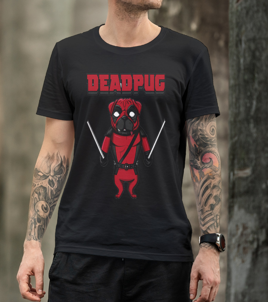 DEADPUG DEADPOOL PUG COMIC PARODY WITH SWORDS T-Shirt