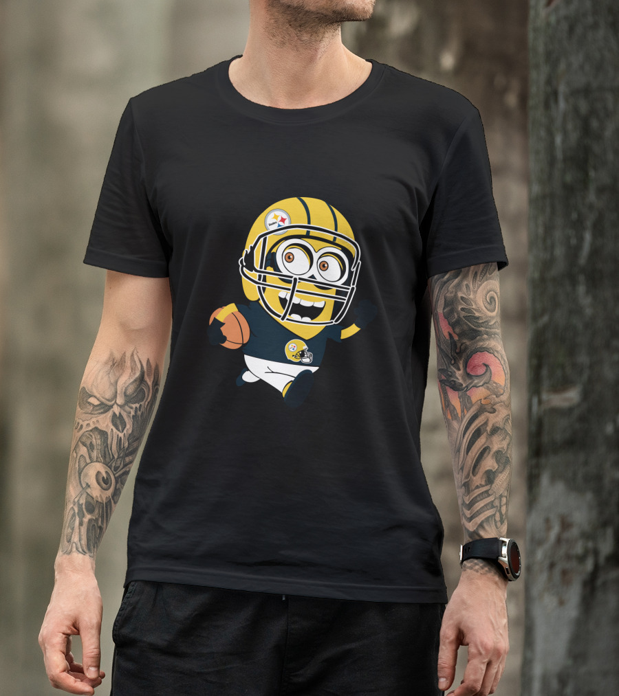 Pittsburgh Steelers Football Minion In Black And Gold Helmet T-Shirt