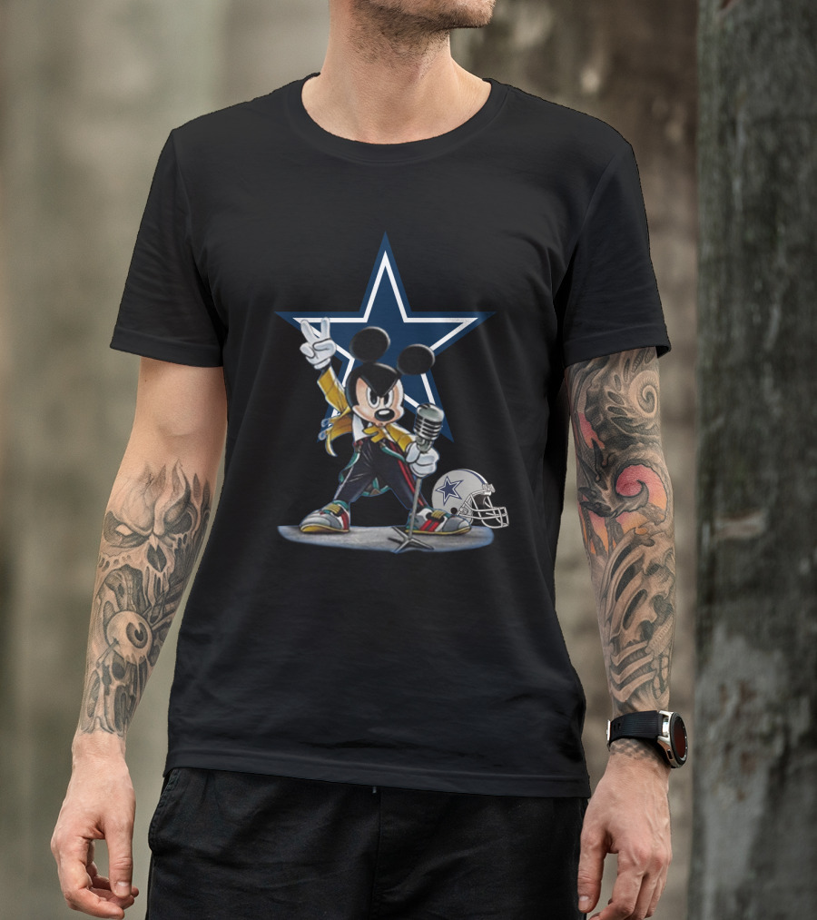 Dallas Cowboys Mickey Star Helmet Mic T-Shirt