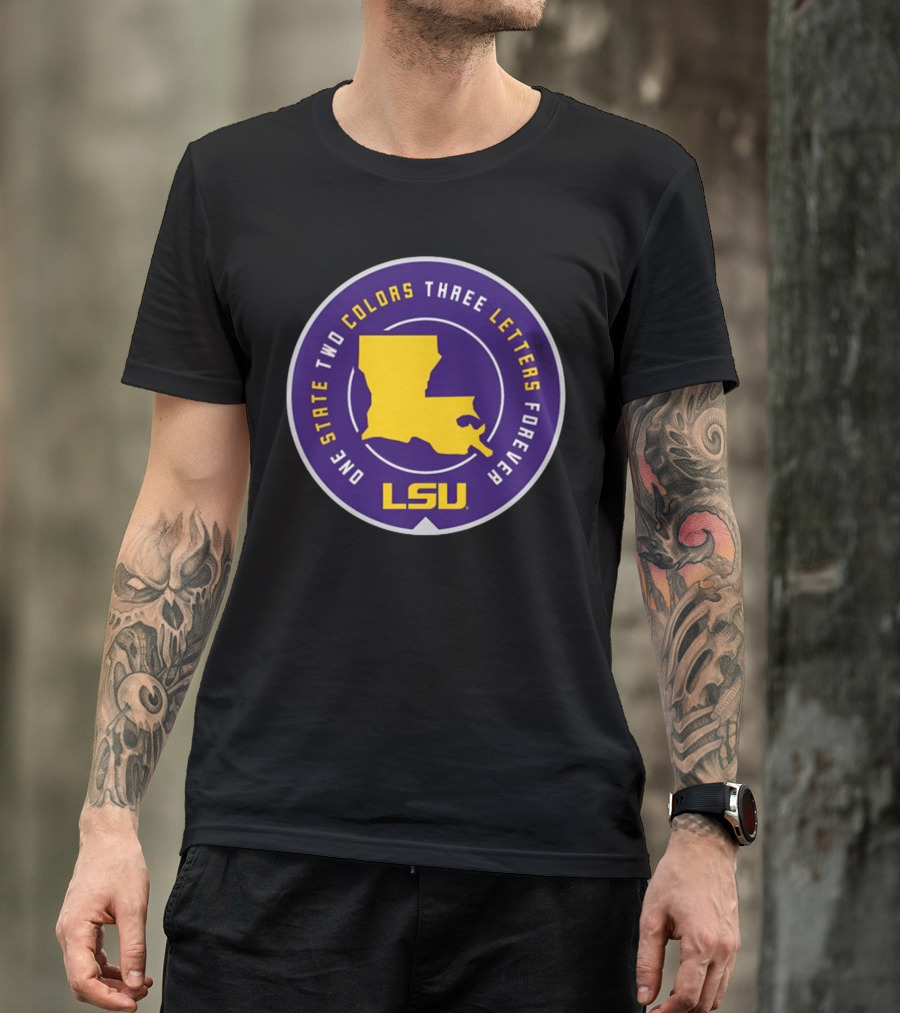 One State Two Colors Three Letters Forever LSU Louisiana Map Purple Gold Circle T-Shirt