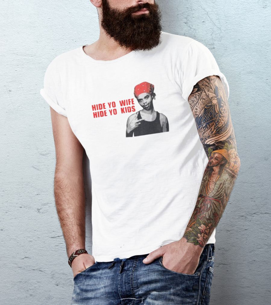 Hide Yo Wife Hide Yo Kids Viral Meme Red Bandana Image T-Shirt