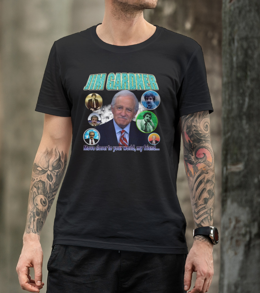 Jim Gardner Move Closer To Your World My Friend Retro Circle Montage T-Shirt