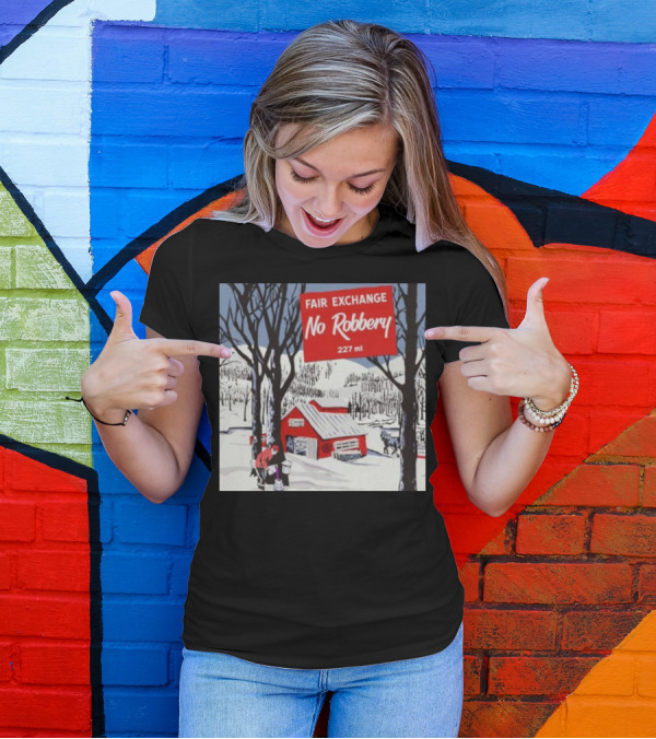 Nicholascraven819 Fair Exchange No Robbery 227 Ml Winter Scene T-Shirt
