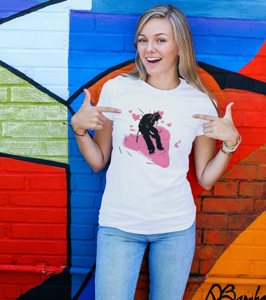 Drokenji Hearts White Pink Heart Black T-Shirt