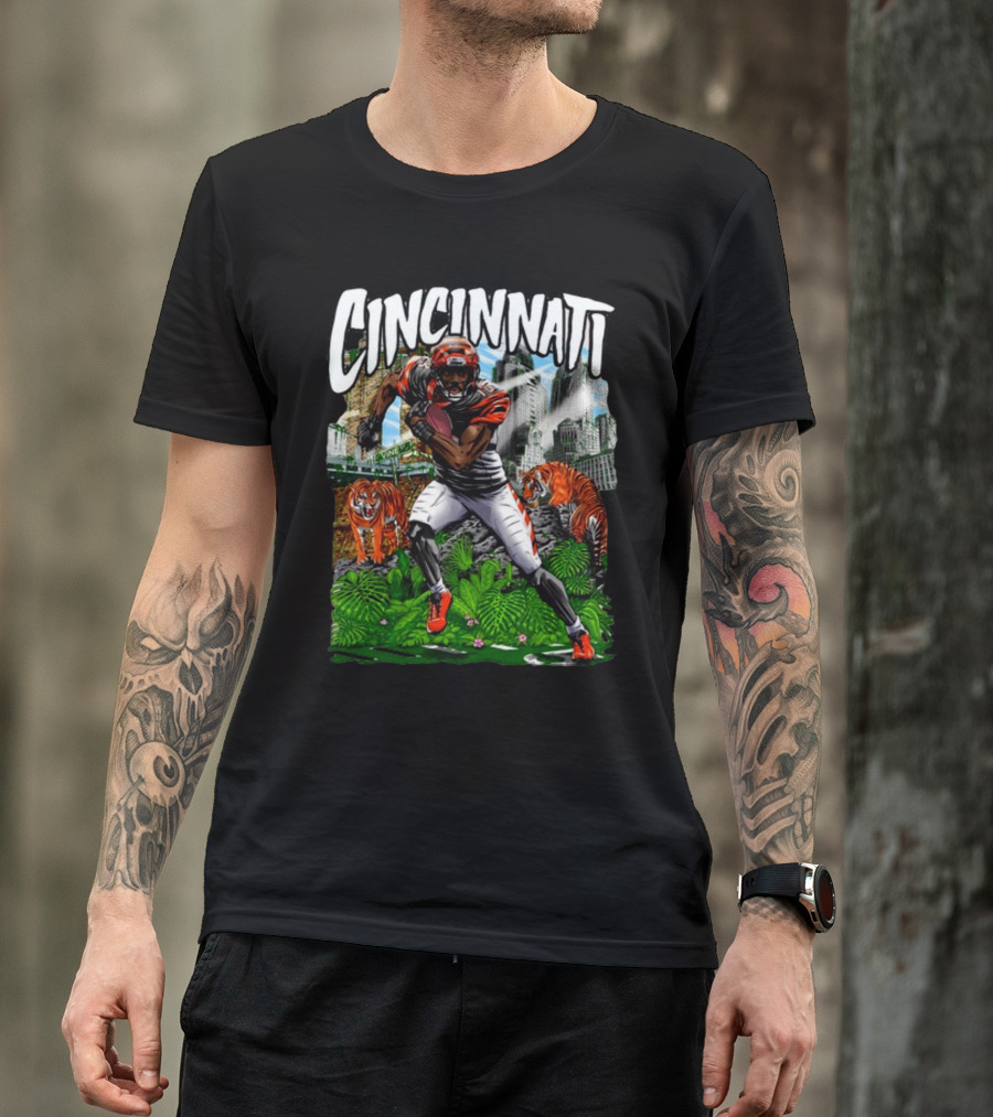 Cincinnati Jungle Football Player With Tigers And City Skyline T-Shirt