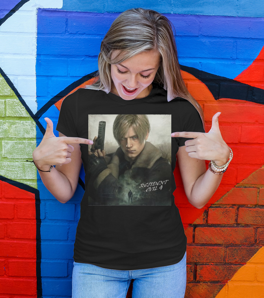 Resident Evil 4 Leon Kennedy Heroic Stance T-Shirt