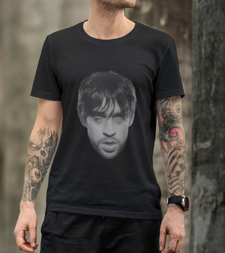 Nadiesabeloquevaapasarmanana Bad Bunny Baticano Monochrome Face T-Shirt