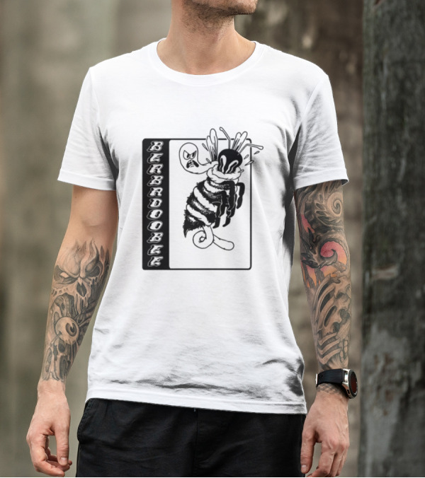 Dirtyhit Beabadoobee Loveworm Angry Cartoon Bee T-Shirt