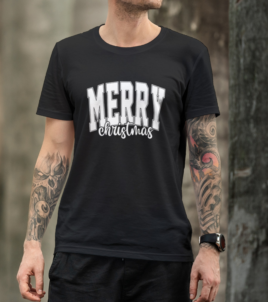 Merry Christmas Simple Classic Bold Festive Text T-Shirt