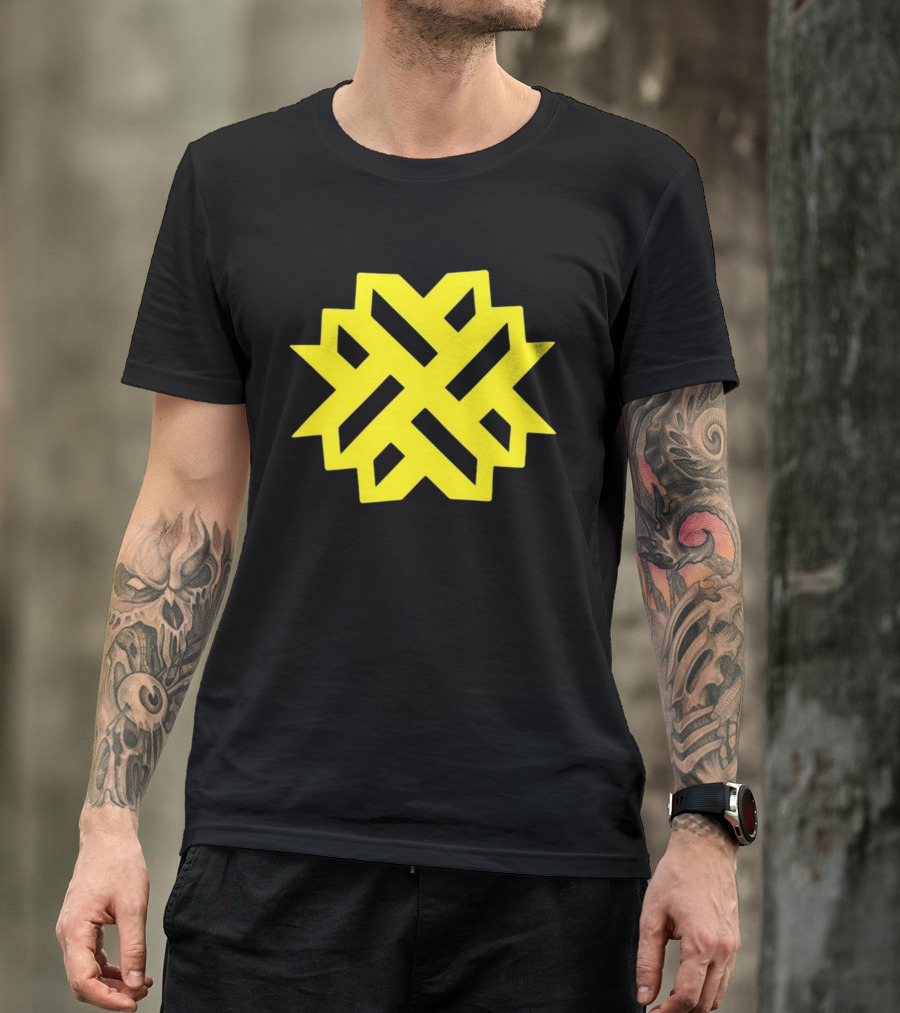 Naturewalkstudio Geometric Yellow Emblem T-Shirt
