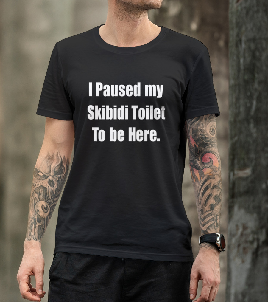 GameyboiZuniga I Paused My Skibidi Toilet To Be Here Retro Gaming Humor T-Shirt