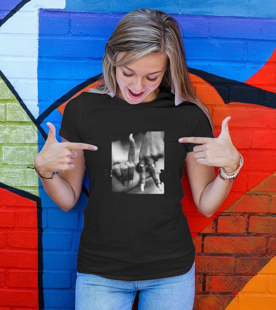 Pglang Kendrick Lamar Black And White Hand Gesture T-Shirt
