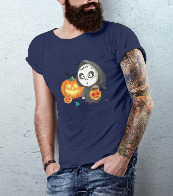 Halloween Makeup Ghost With Pumpkin Lanterns And Bats T-Shirt