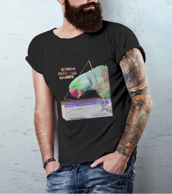 Gonna Feed The Babies Good Morning Love You Babies Parrot With Triangles T-Shirt