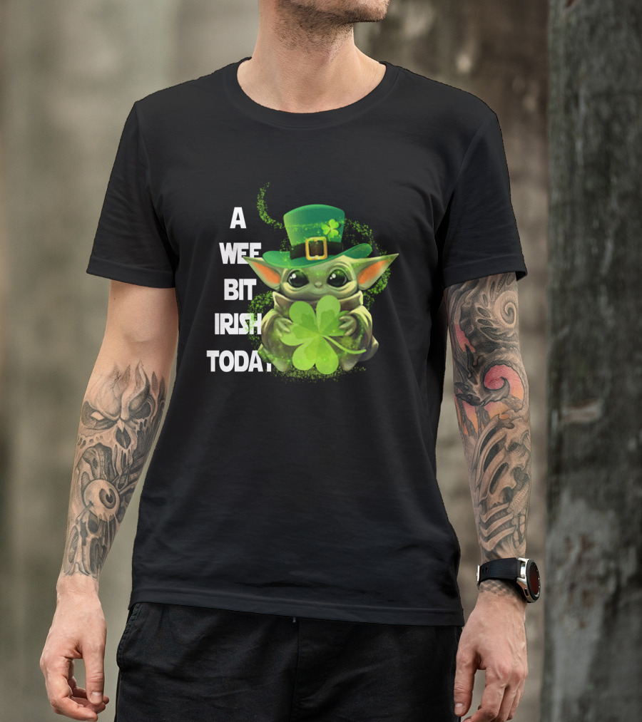 Baby Yoda A Wee Bit Irish Today Shamrock Fedora T-Shirt