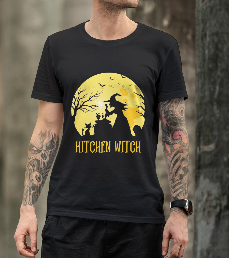 Kitchen Witch Halloween Silhouette Moon Cooking Potion T-Shirt
