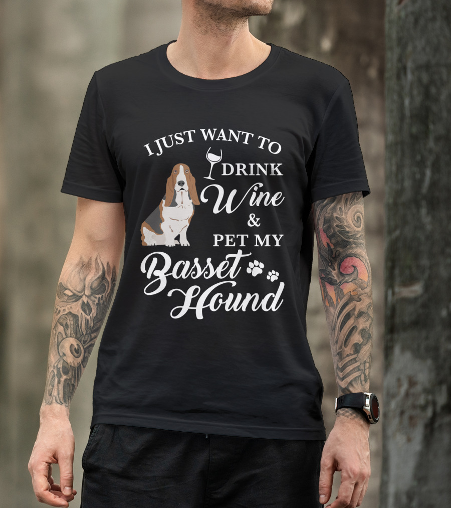 I Just Want To Drink Wine And Pet My Basset Hound Paws Icons T-Shirt
