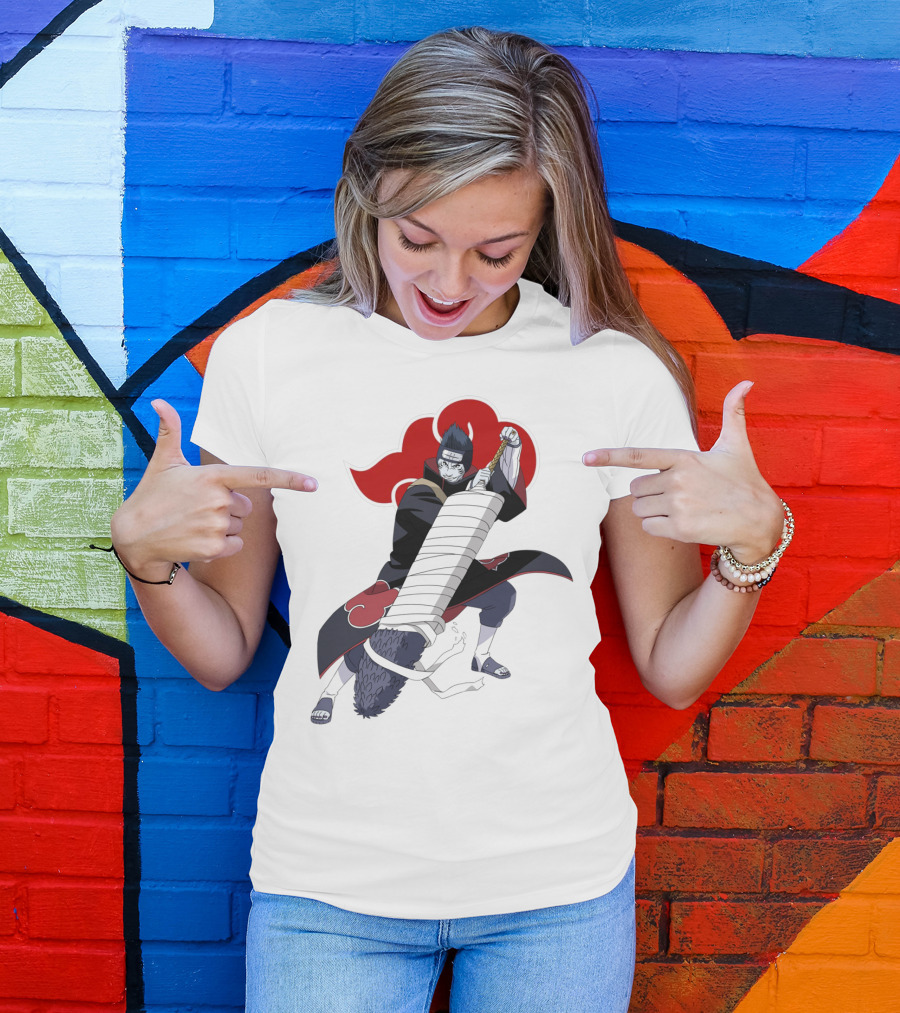 Kisame Hoshigaki Akatsuki Member Wielding Samehada With Red Cloud T-Shirt