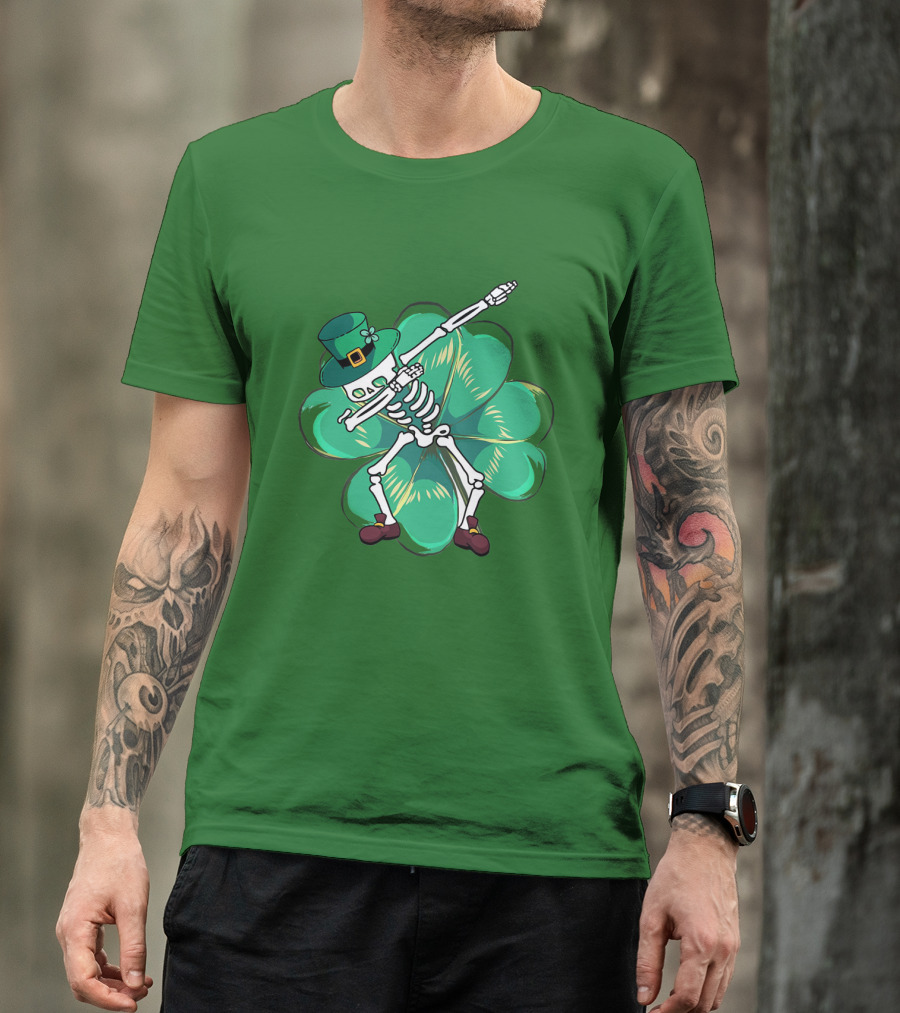 Dabbing Skeleton Leprechaun Shamrock St Patrick's Day T-Shirt