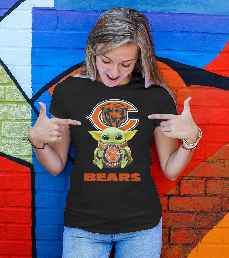 Baby Yoda Holding Chicago Bears Logo With C Bear Head And Text Bears T-Shirt