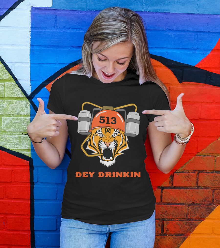 Cincinnati 513 Dey Drinkin Football Bengal Tiger T-Shirt