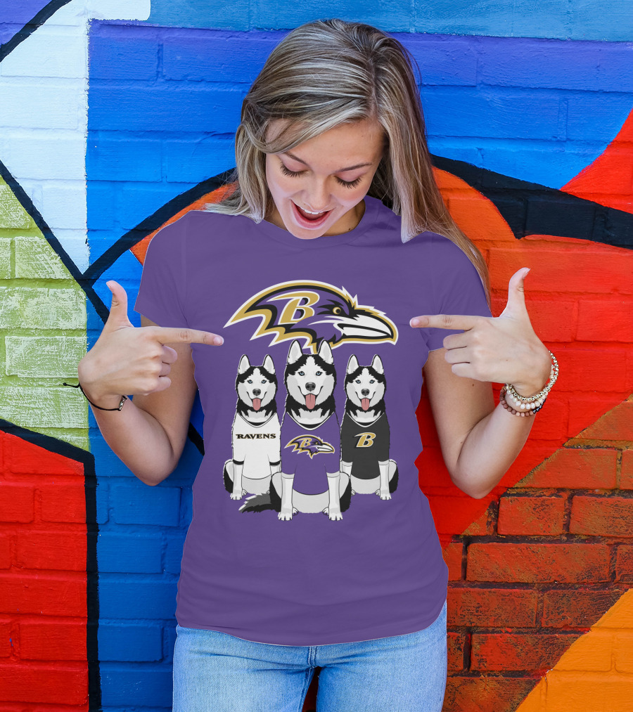 Ravens Husky Trio With Baltimore Ravens T-Shirt