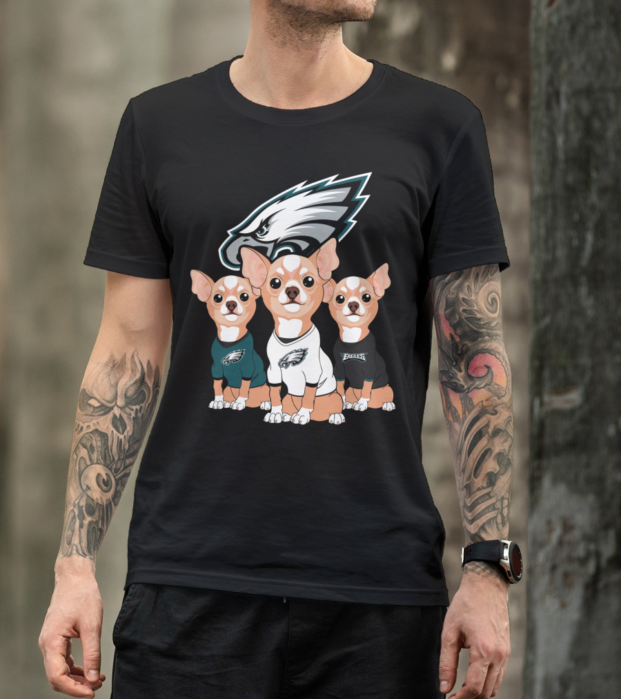 Philadelphia Eagles Chihuahua Trio T-Shirt