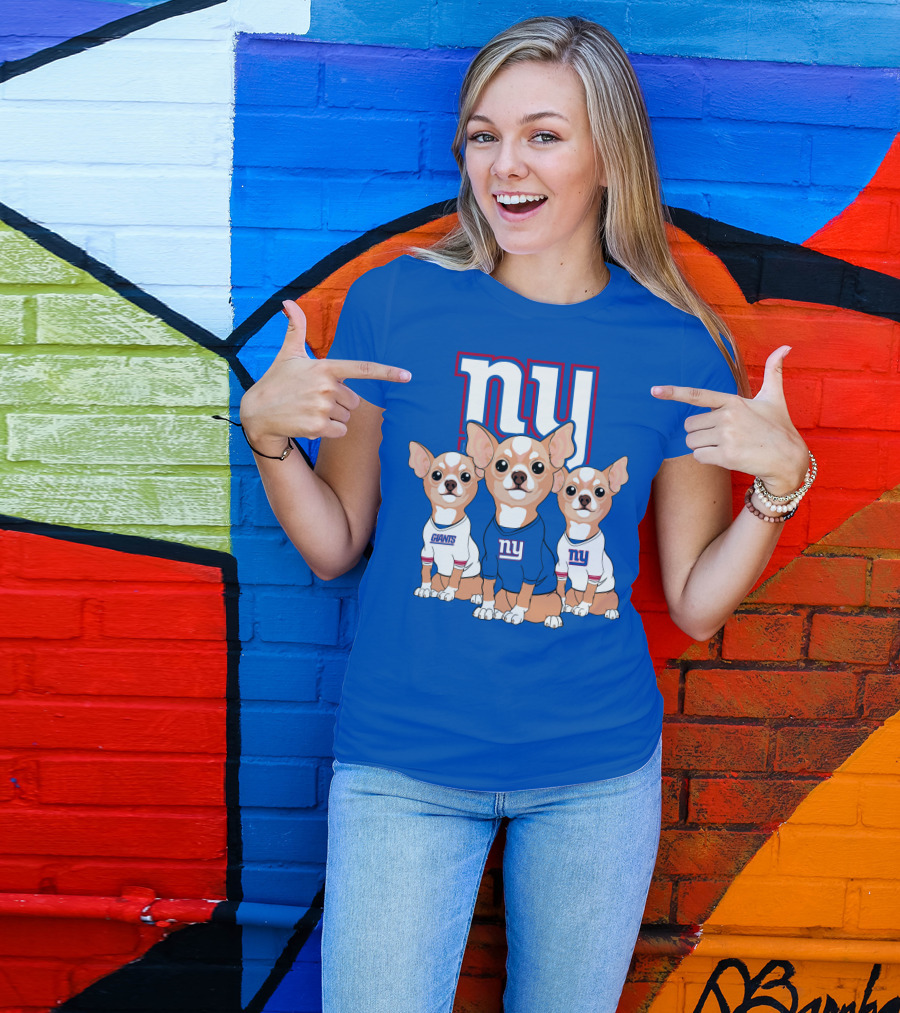 New York Giants Chihuahua Trio T-Shirt