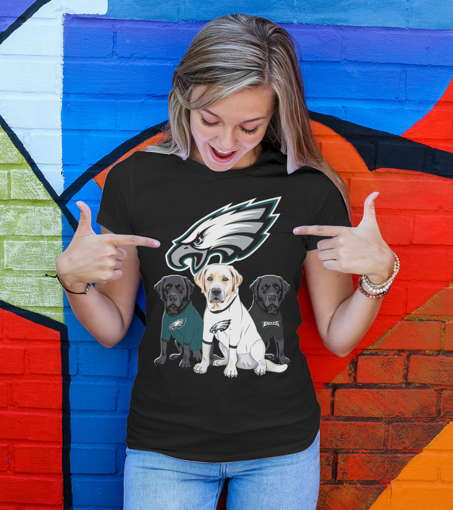 Eagles Labrador Trio T-Shirt