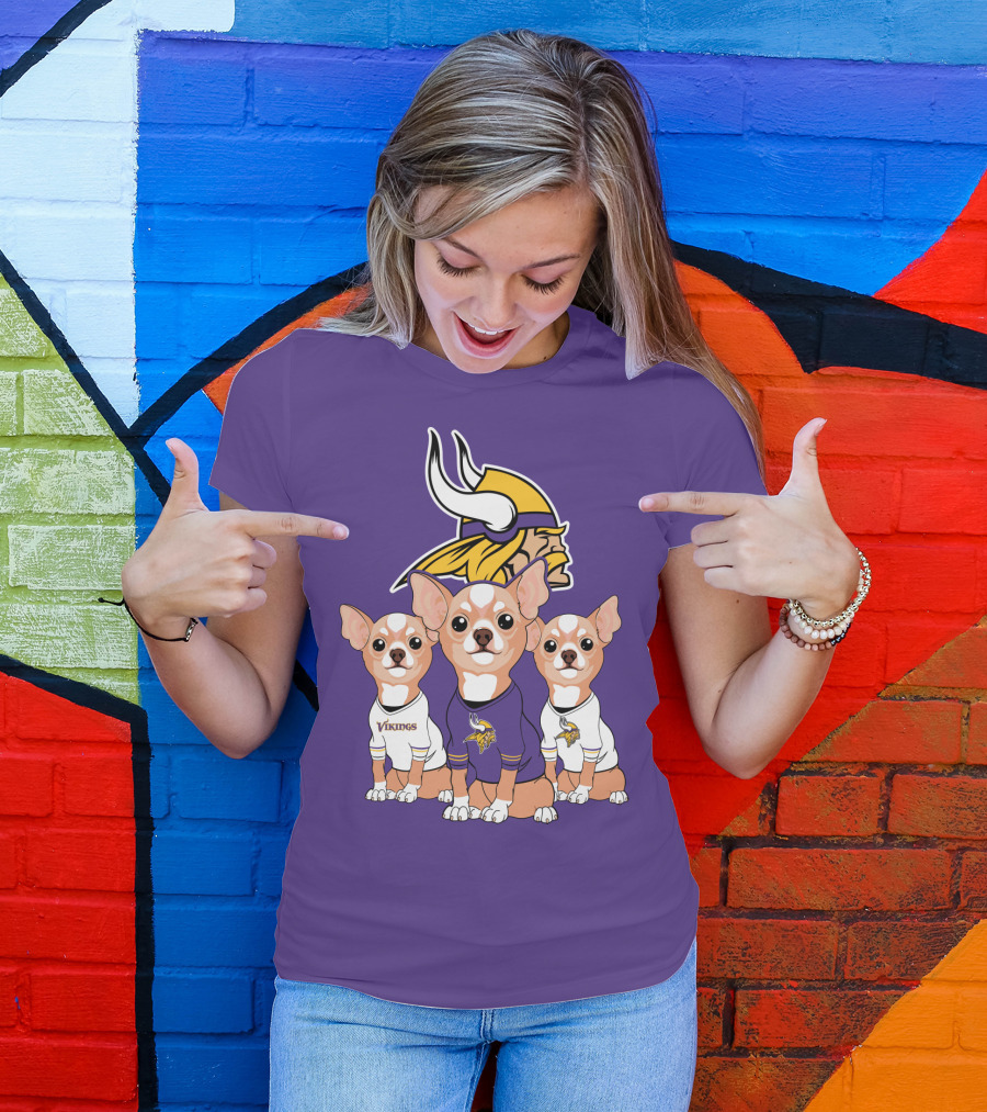 Minnesota Vikings Chihuahua Trio T-Shirt