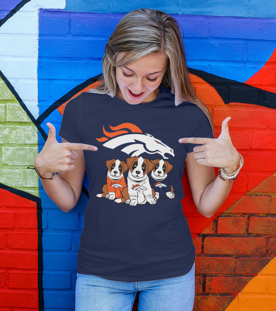 Denver Broncos Saint Bernard T-Shirt
