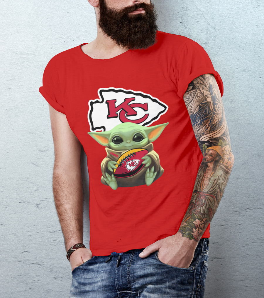 Babyyoda Holding Kansas City Chiefs Football T-Shirt