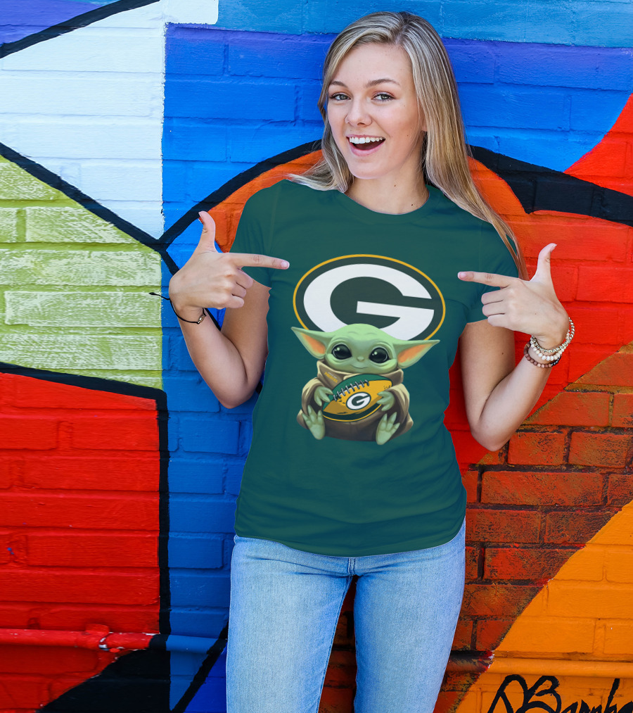 Baby Yoda Green Bay Packers Football Fan T-Shirt