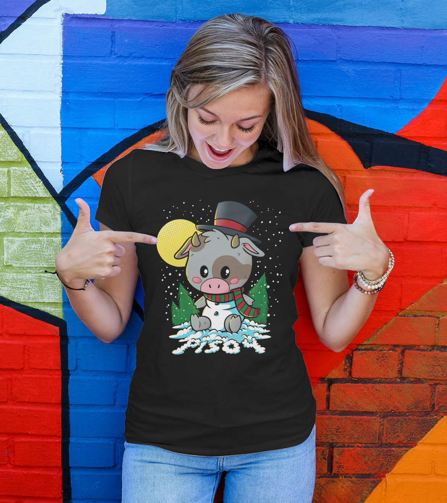 Piso4 Cute Cow In Snow With Top Hat And Scarf Winter Scene T-Shirt