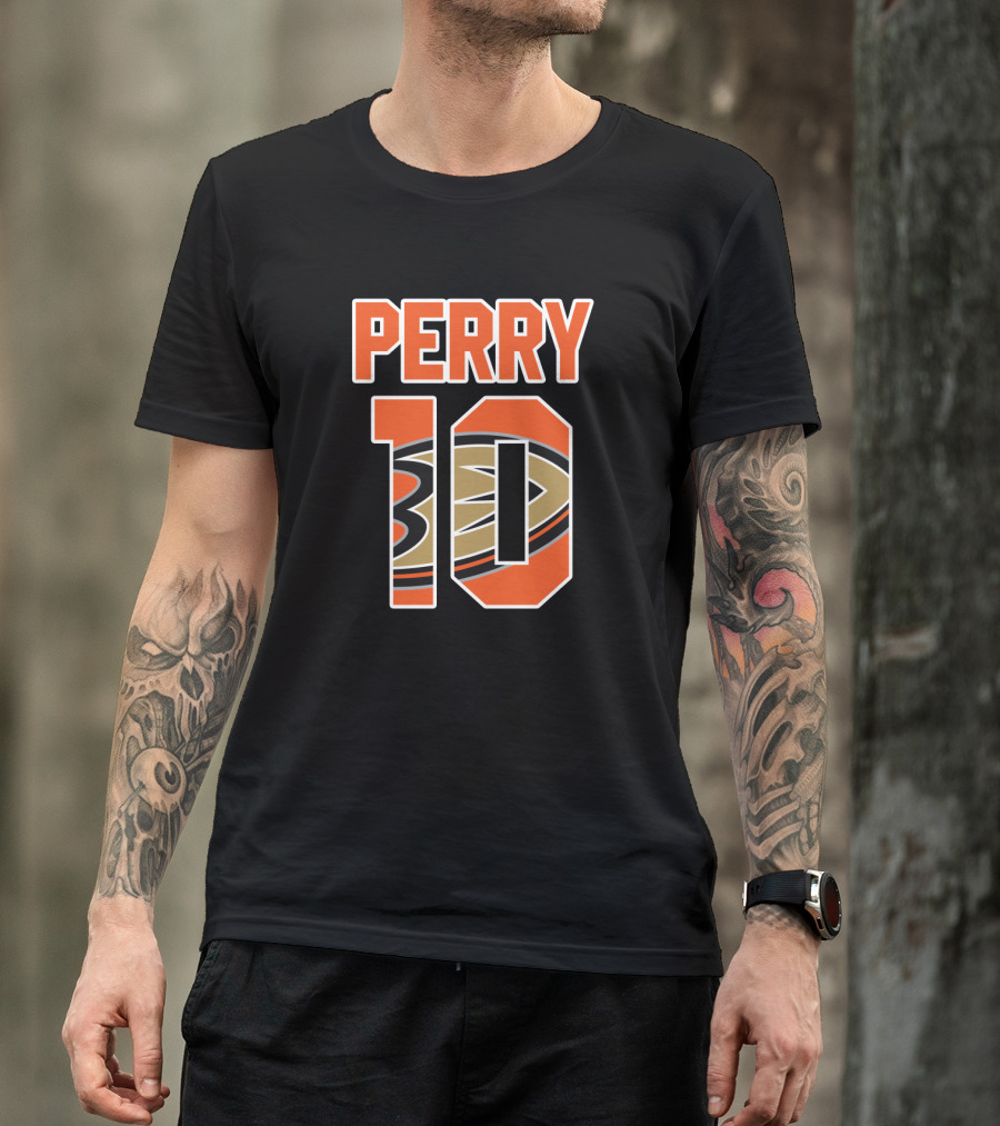 Perry 10 Anaheim Ducks NHL Hockey Jersey T-Shirt