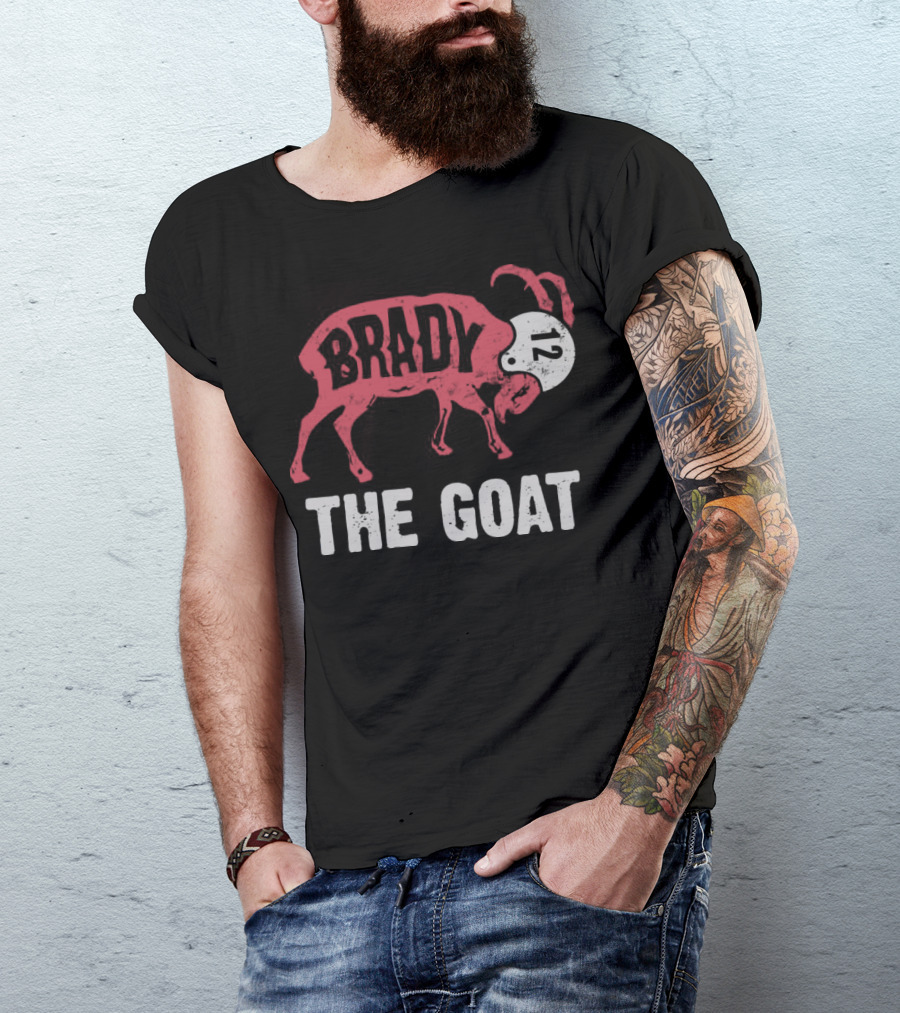 Brady 12 The Goat Graphic With Number Helmet T-Shirt