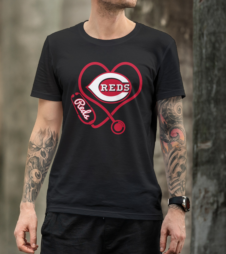 Cincinnati Reds Heart Stethoscope Nurse Fan Gear T-Shirt