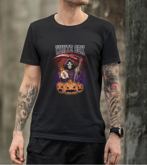 White Sox Reaper Holding Baseball With Pumpkins And Scythe T-Shirt