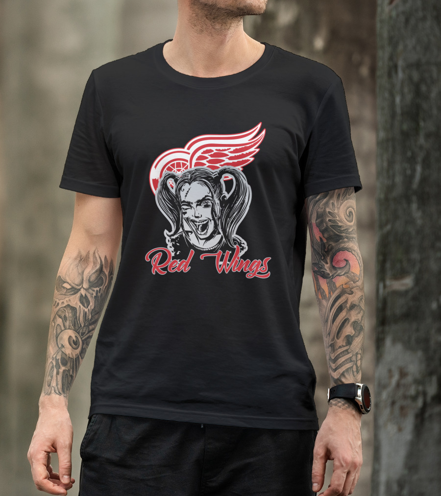 Harley Quinn Meets Detroit Red Wings Fans Extravaganza T-Shirt