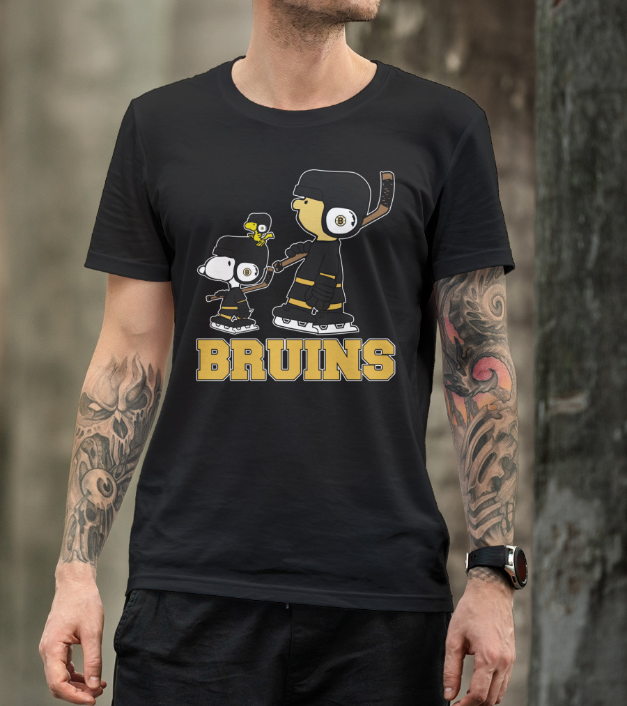 Snoopy Woodstock Bruins Hockey Team Fans T-Shirt