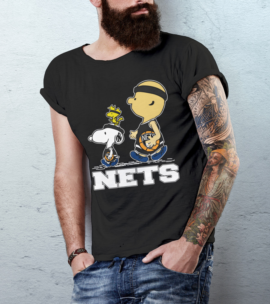 Snoopy And Woodstock Brooklyn Nets Basketball Fans T-Shirt