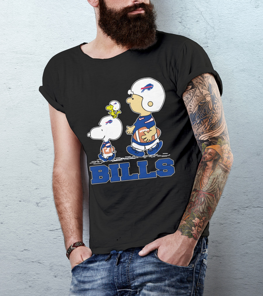 Snoopy Woodstock And Charlie Brown Buffalo Bills Fans Football Helmets T-Shirt