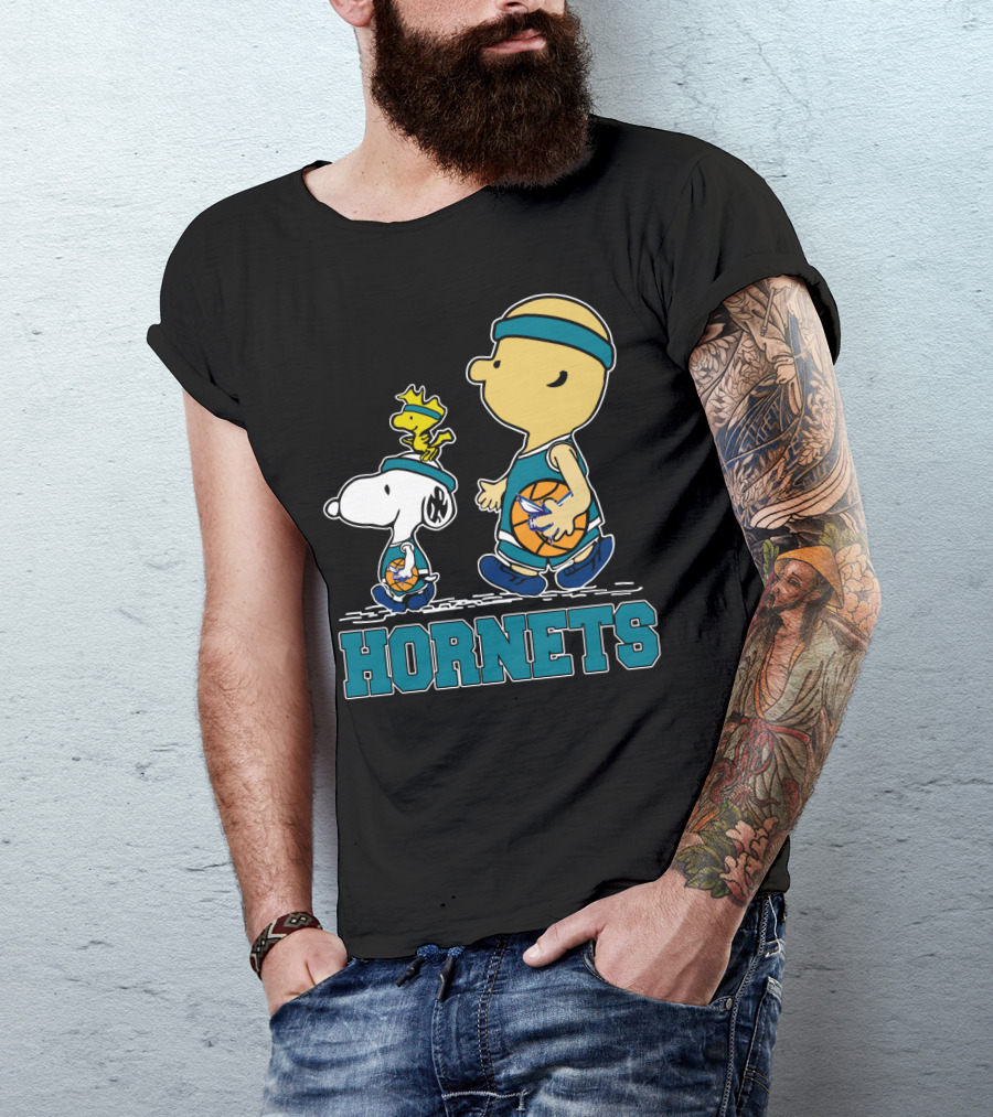 Snoopy Woodstock Basketball Hornets Fans T-Shirt
