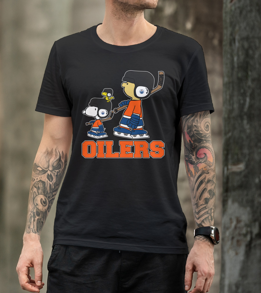 Snoopy And Woodstock Edmonton Oilers Hockey Fans T-Shirt