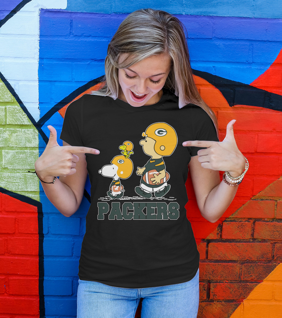 Packers Snoopy And Woodstock Football Fans T-Shirt