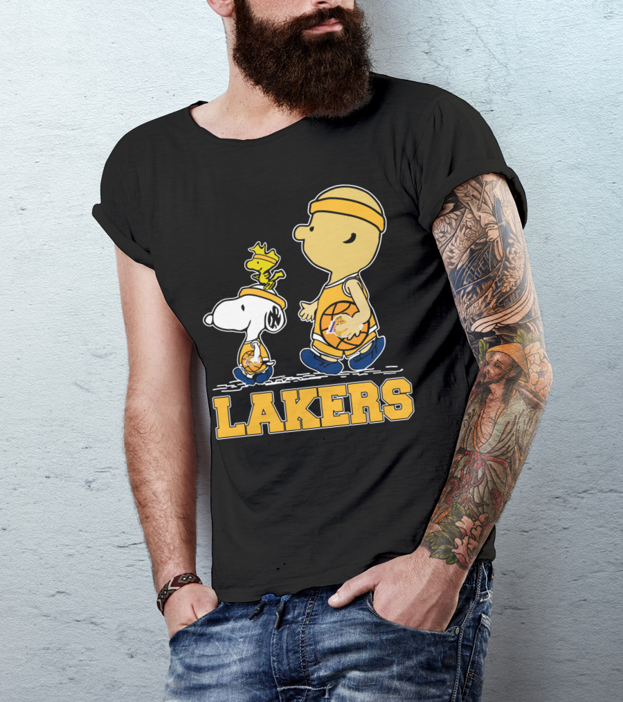 Snoopy And Woodstock With Basketballs For Los Angeles Lakers Fans T-Shirt